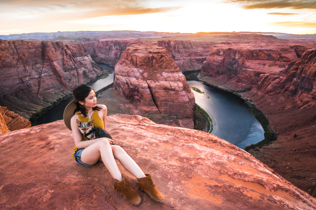 Horseshoe Bend with Girlfriend & Splinter